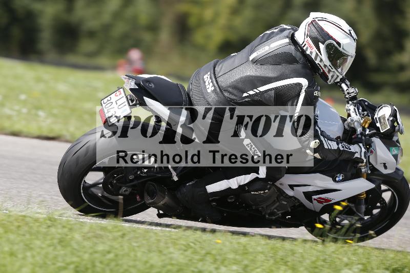 /Archiv-2025/53 16.09.2025 Track Day Domi Aegerter ADR/Gruppe gruen/53